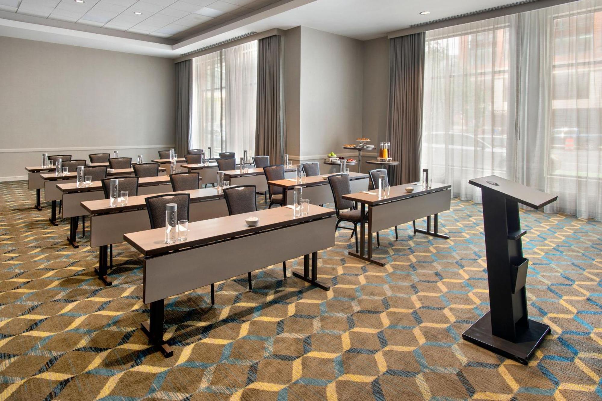 Residence Inn By Marriott Boston Cambridge Exterior foto
