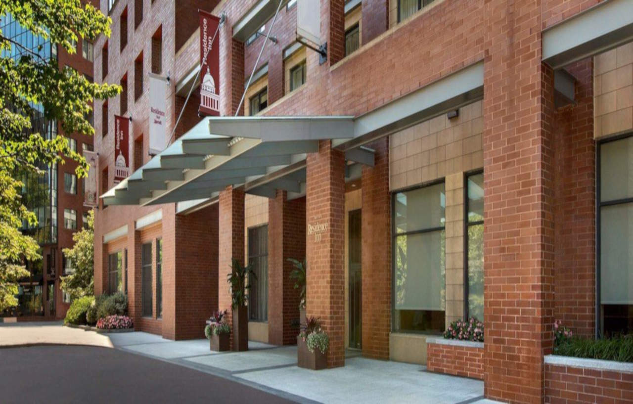 Residence Inn By Marriott Boston Cambridge Exterior foto